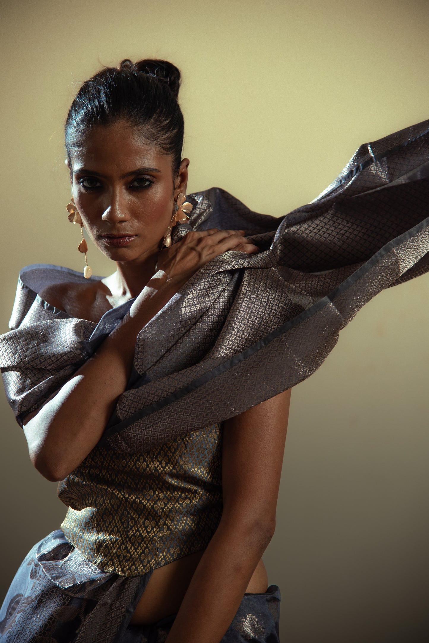 Viscose Silk Banarasi Pre Draped Saree with Golden Details