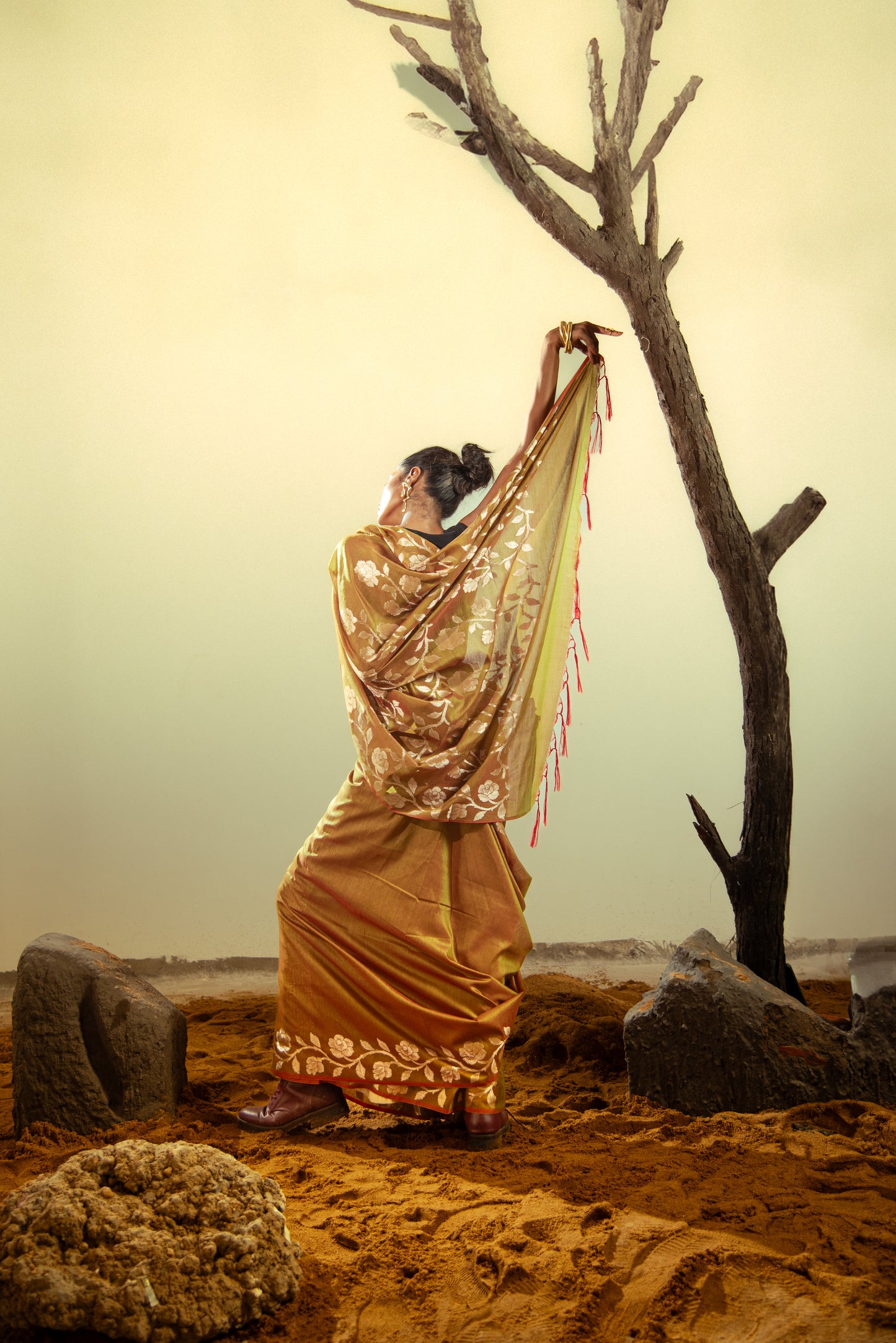 Banarasi Katban Cotton Pre Draped Saree with Golden Details