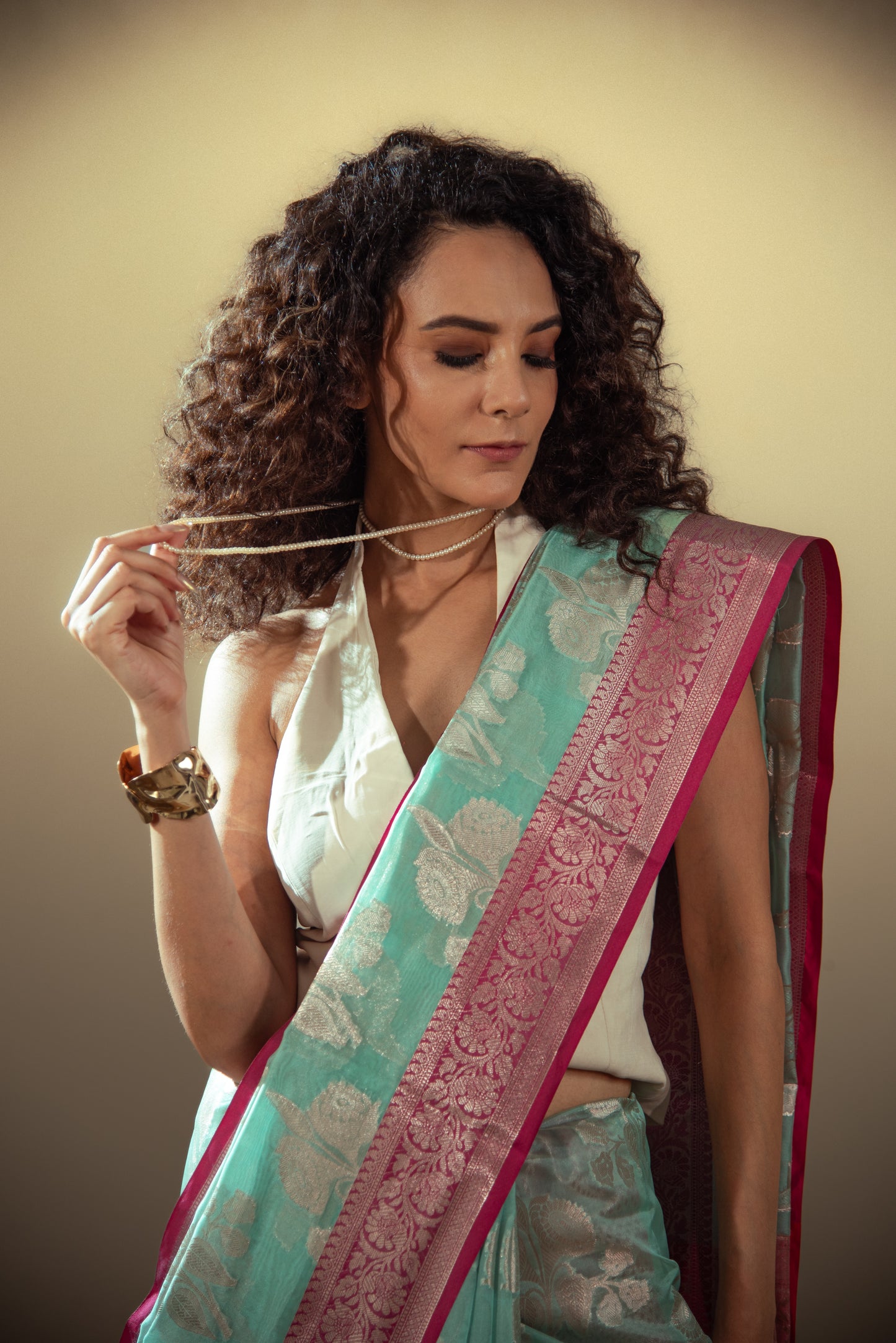 Monika Silk Banarasi Pre Draped Saree with Dual Color